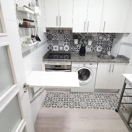 Centro-puerto Deportivo Apartment *